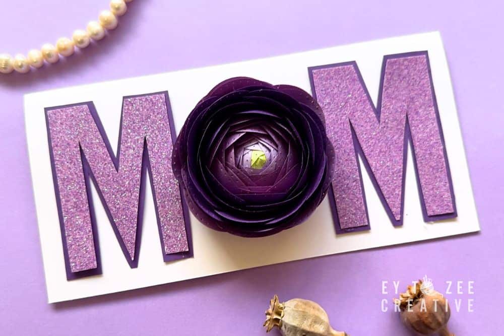 How to Make a Mother’s Day Card with Paper Flower