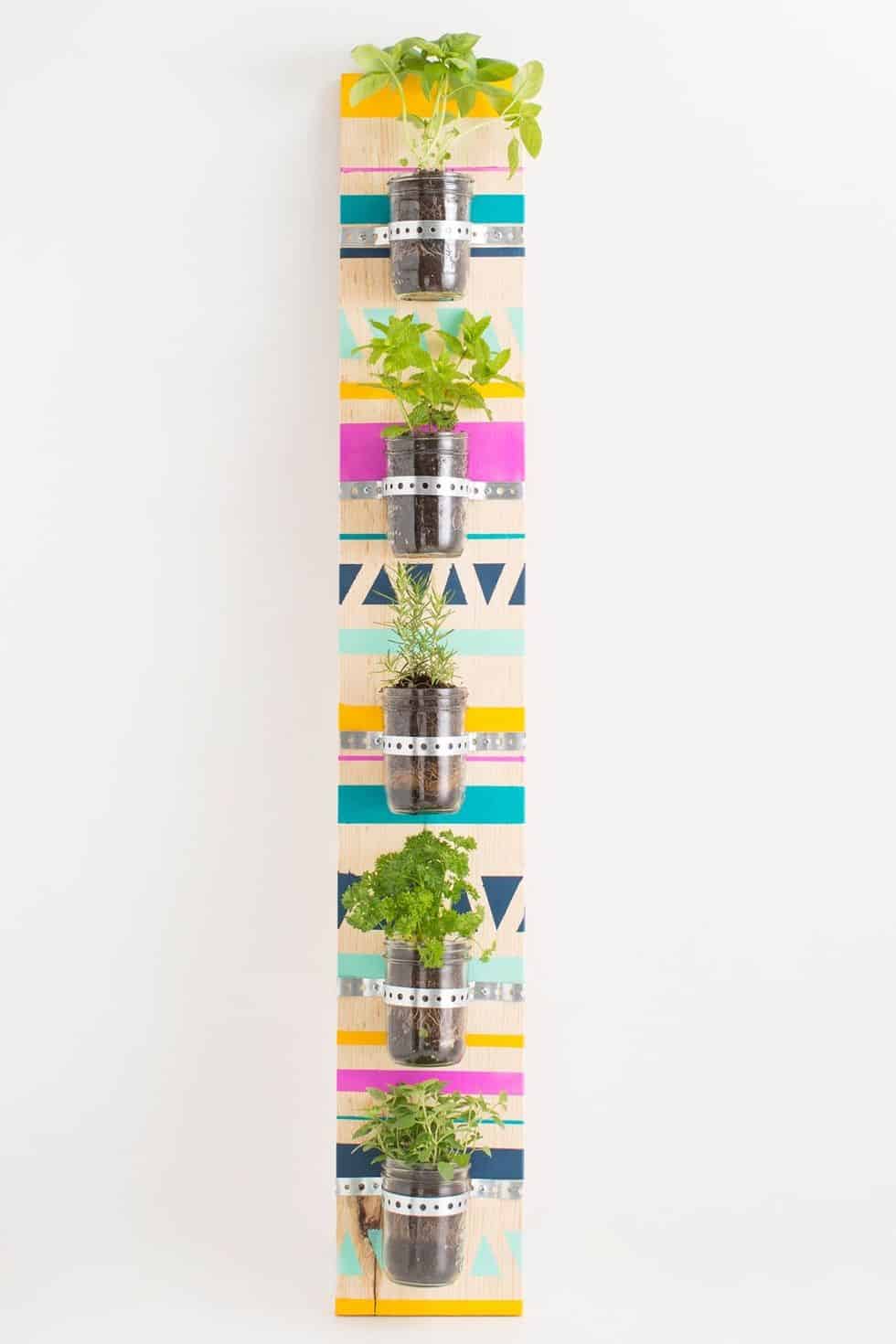 12 DIY Vertical Garden Projects for Spring