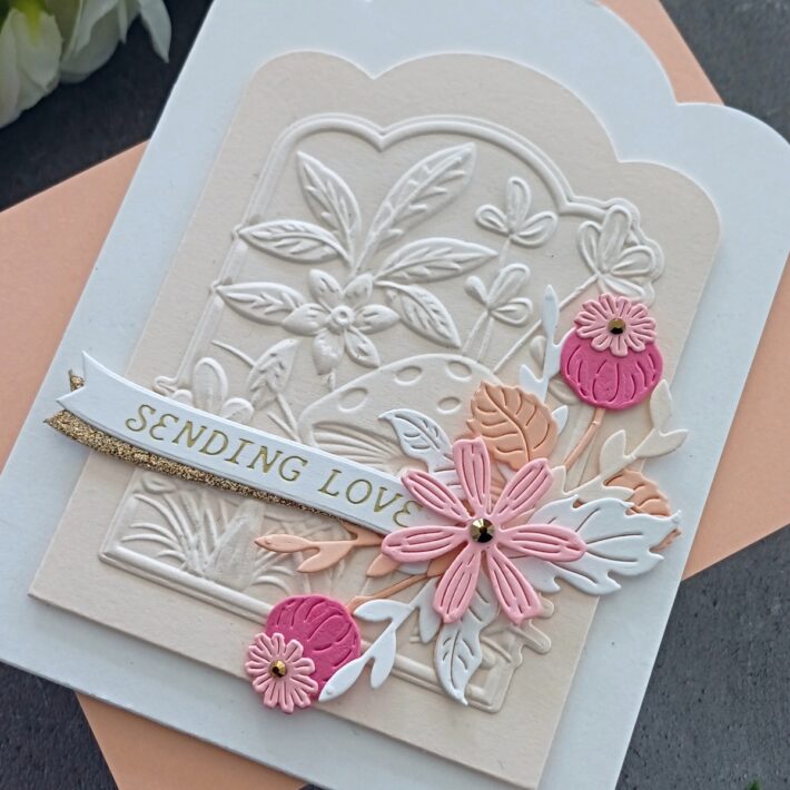 Creating Beautiful Texture and Adding Fun Shapes To Your Cards, E3D-084, S5-625